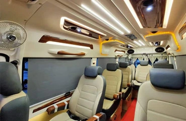 9 Seater Tempo Traveller in Mumbai